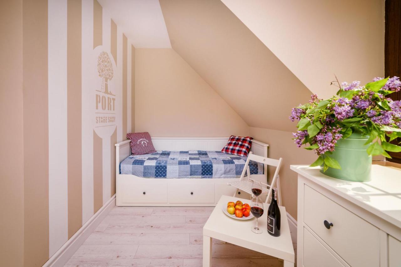 Stare Sady Chillout Rooms "Pod Jabloniami" Mikołajki 외부 사진